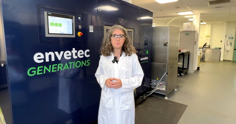 Elise Cartmell with the Envetec Generations machine